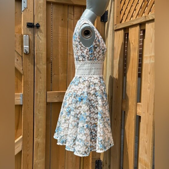🆕 BRONX & BANCO 🧿 NWOT Amsonia Blue White Floral Embroidered Dress Sz AU8 US4 - Picture 8 of 15